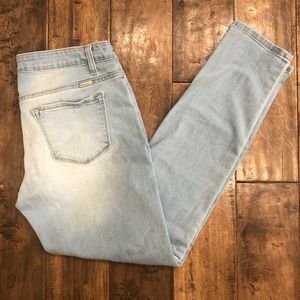 Kancan light wash jeans